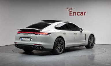 Panamera (971)