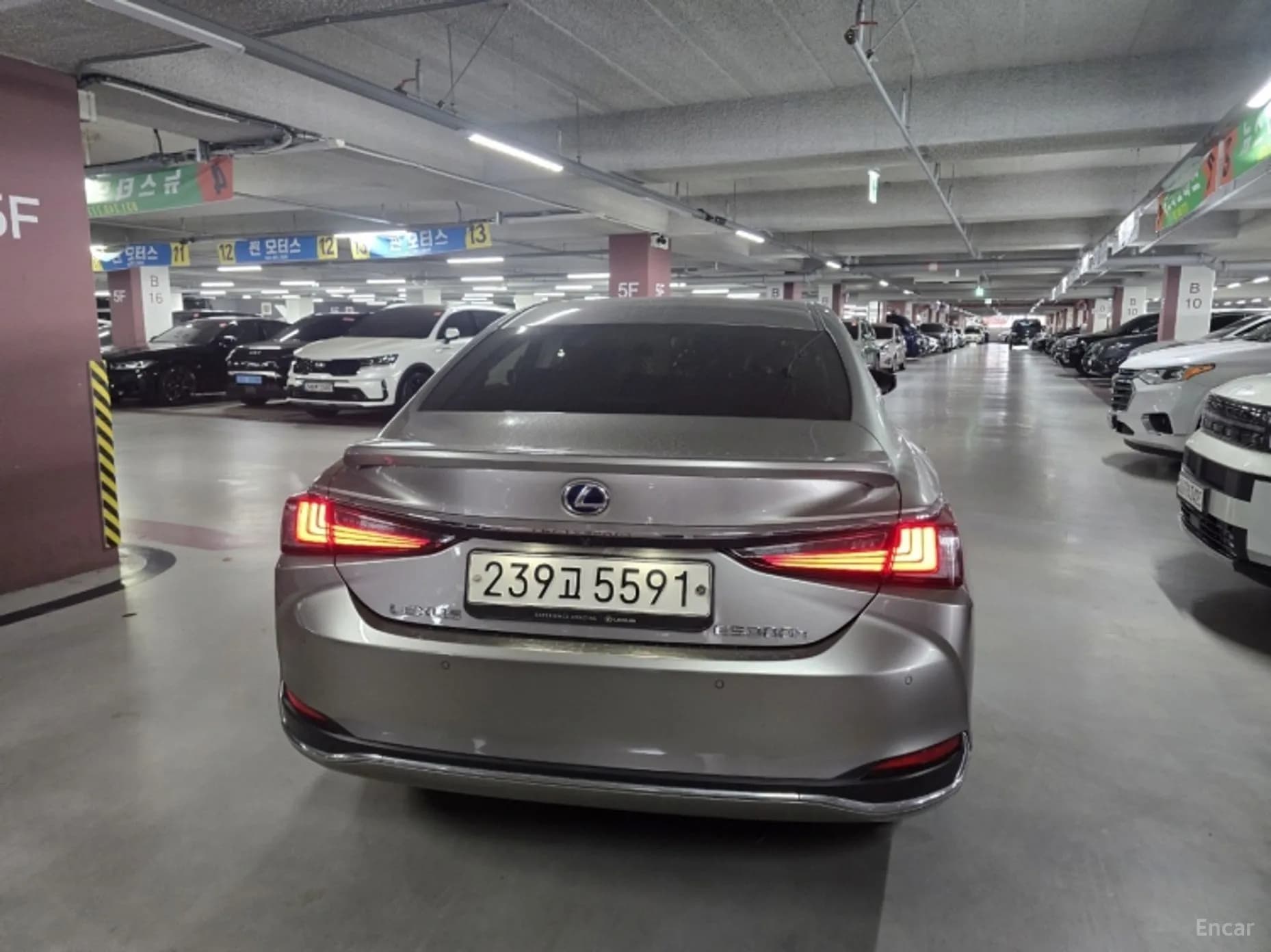 ES300h 7th Generation