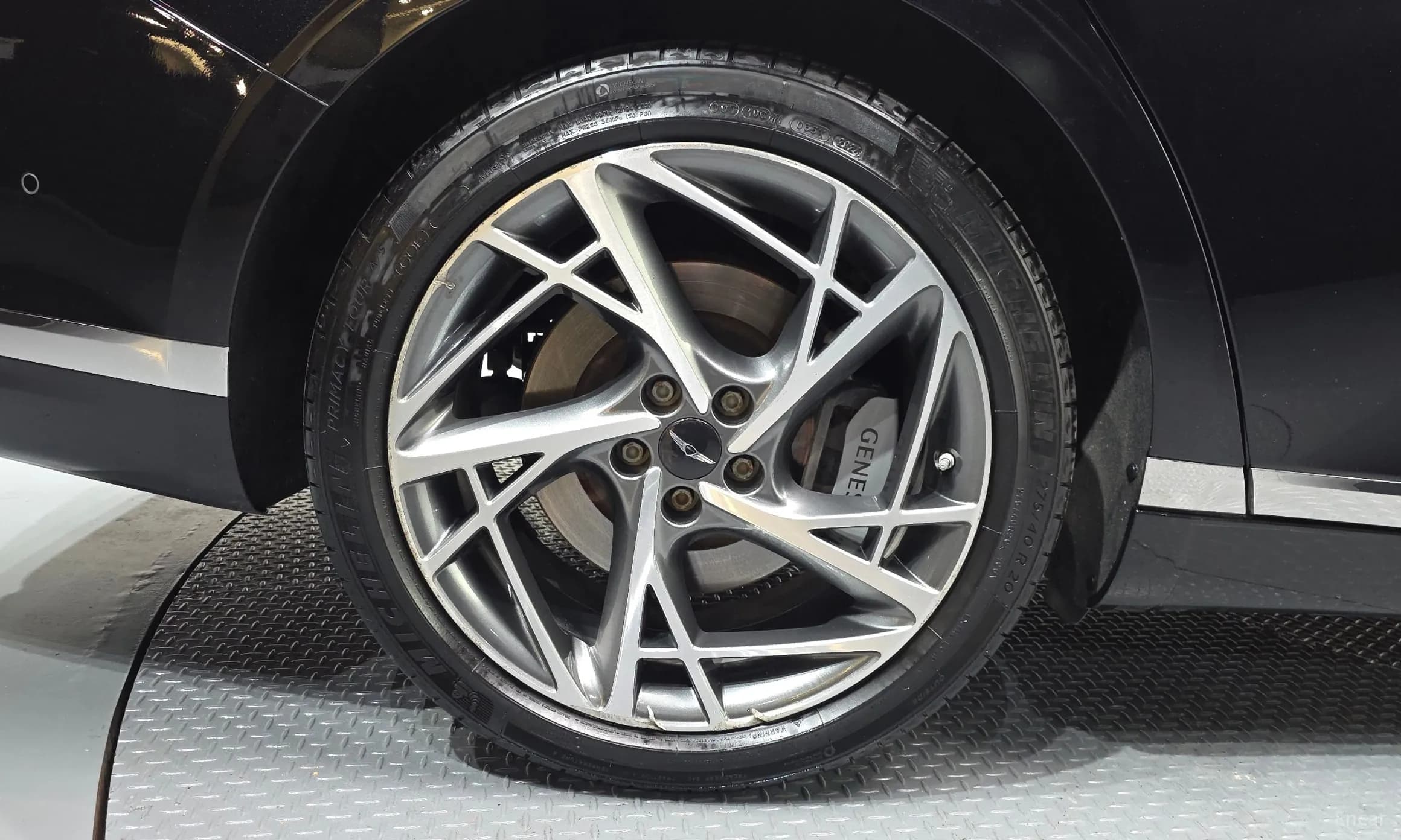 G90 (RS4)