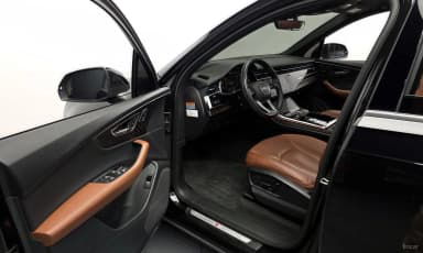 Q7 (4M)