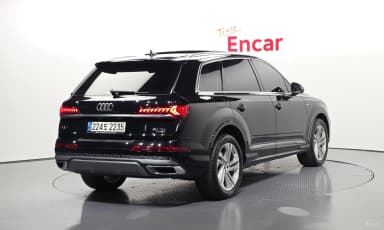 Q7 (4M)