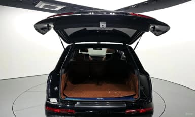 Q7 (4M)