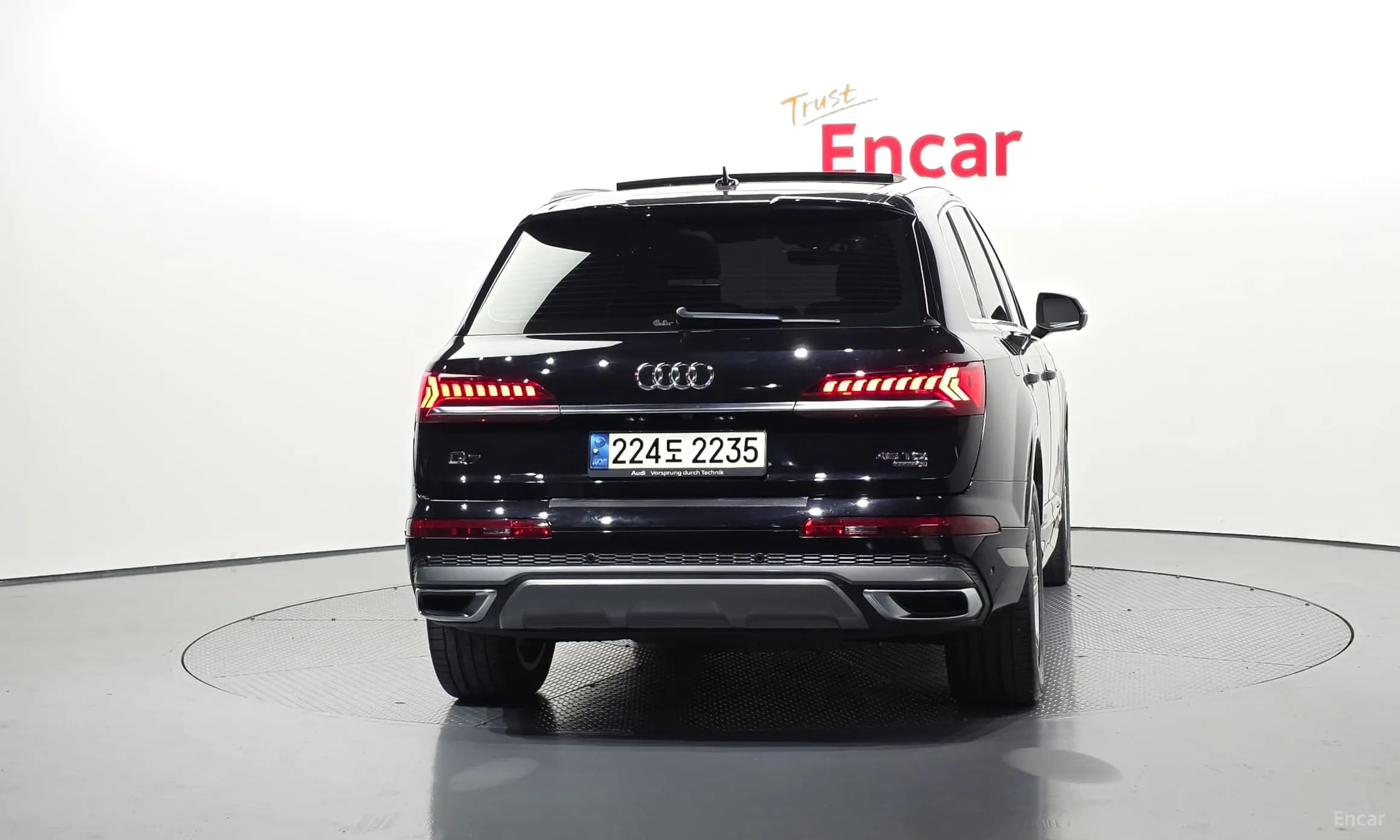 Q7 (4M)