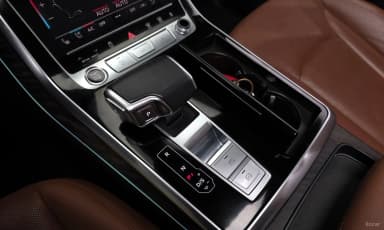 Q7 (4M)