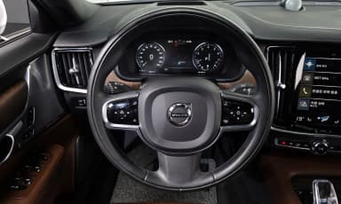 S90