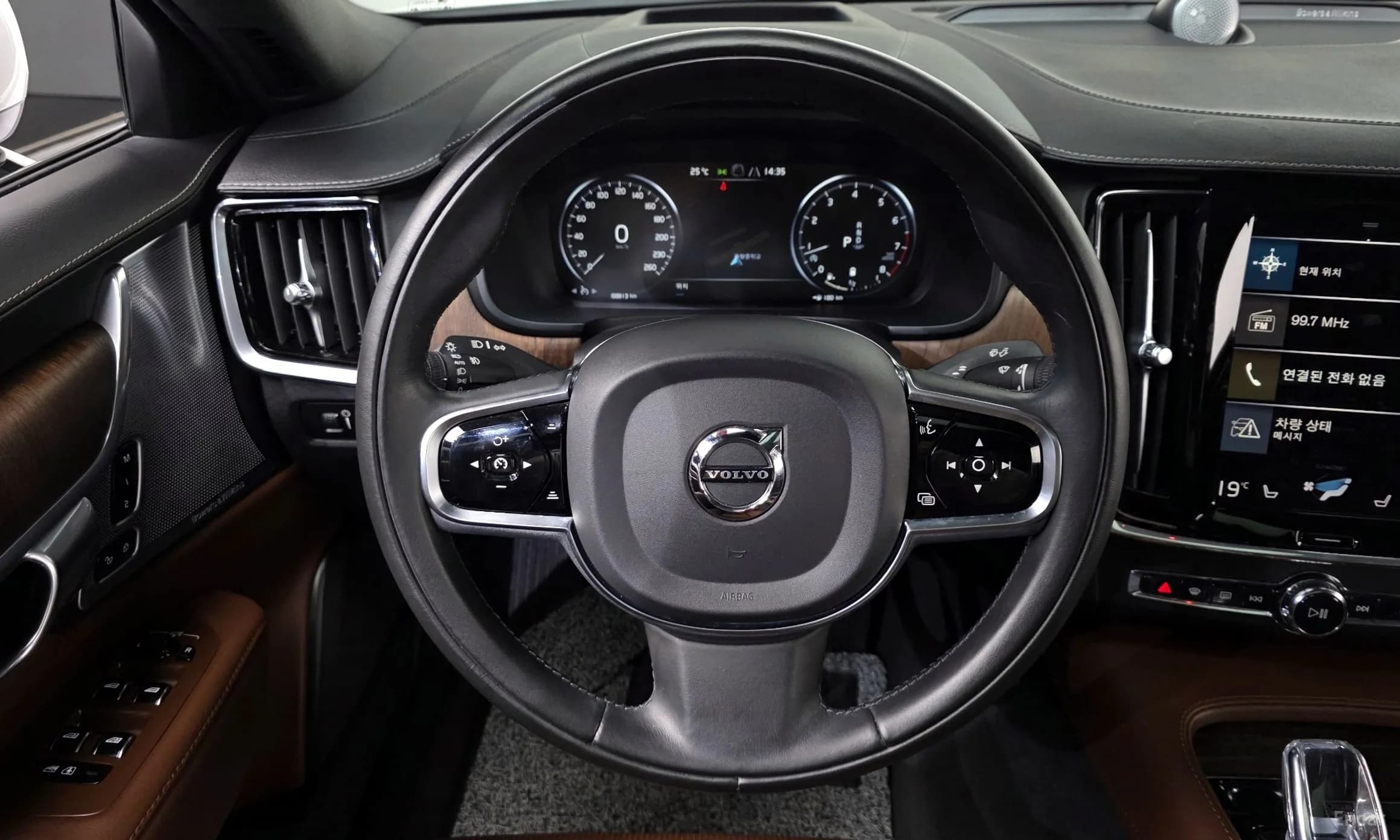 S90