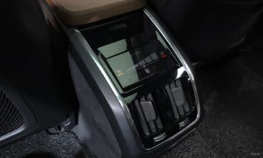 S90