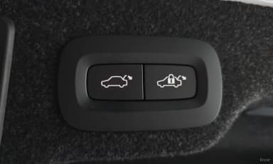 S90