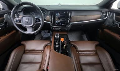 S90