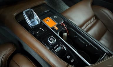 S90