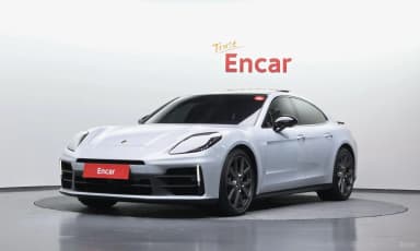 Panamera (976)