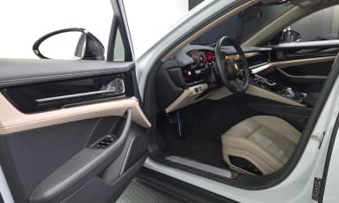 Panamera (976)