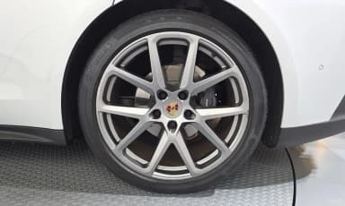 Panamera (976)