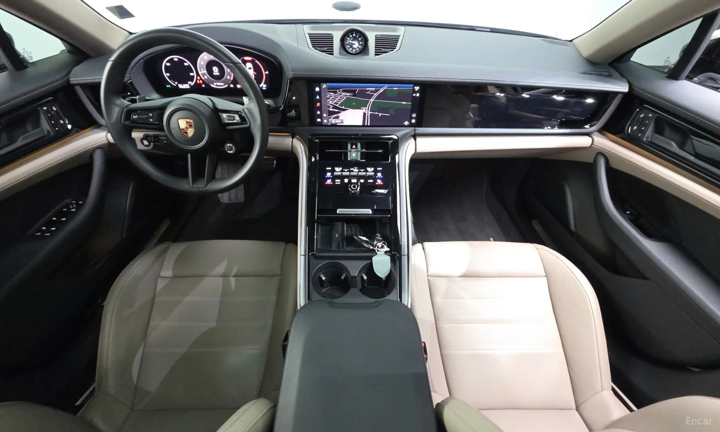 Panamera (976)