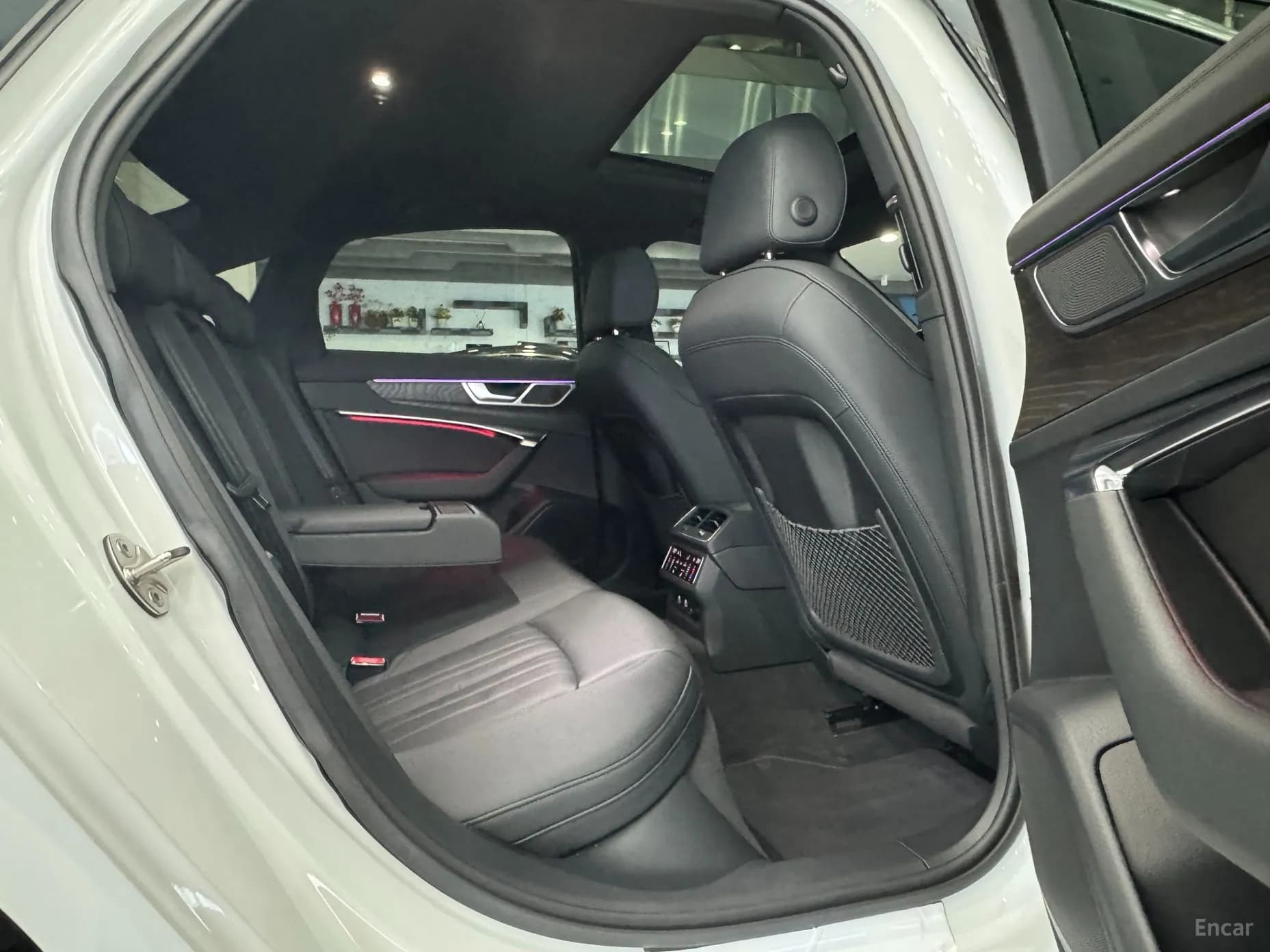 A6 (C8)