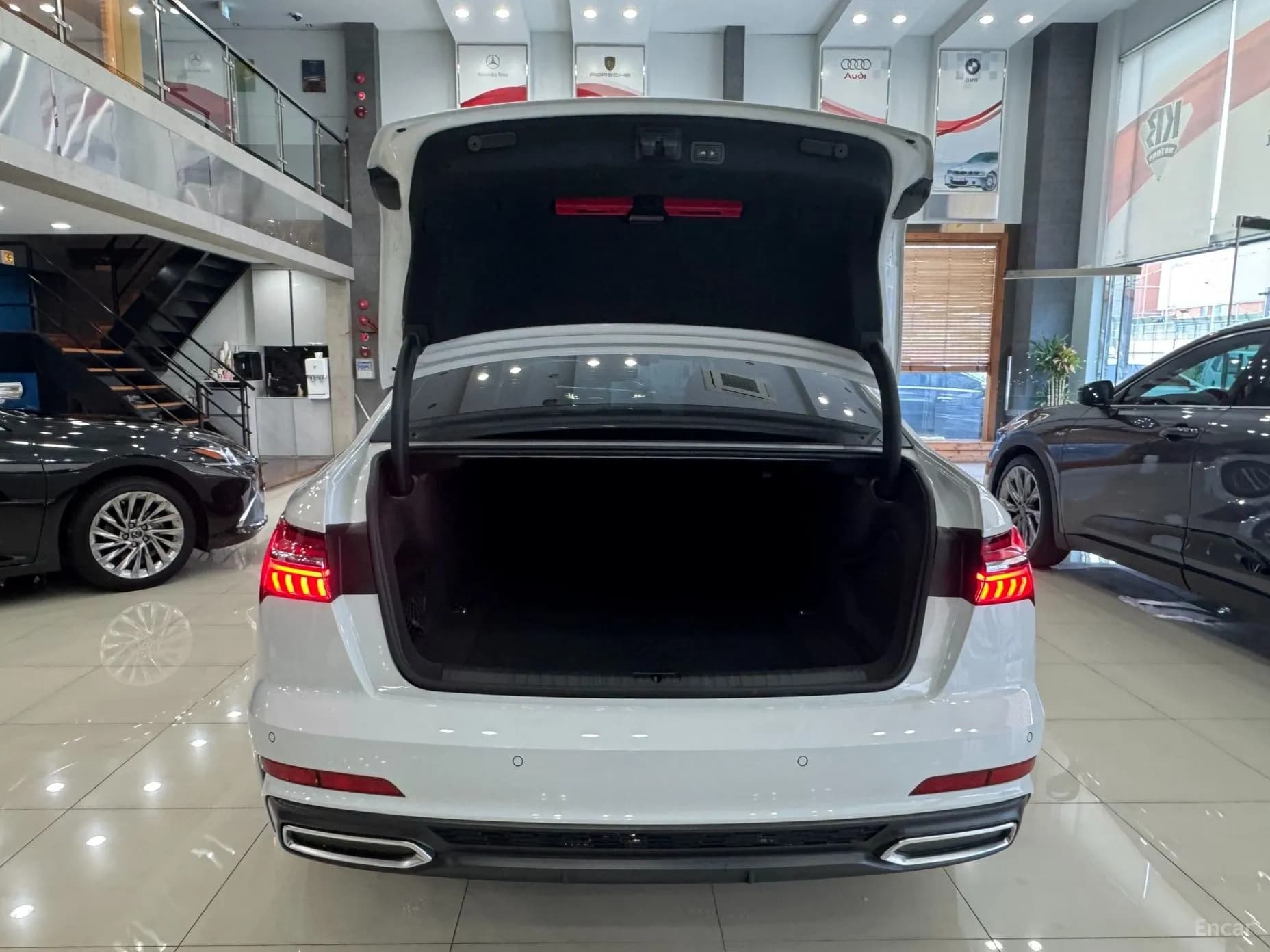 A6 (C8)
