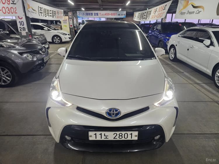 Prius V