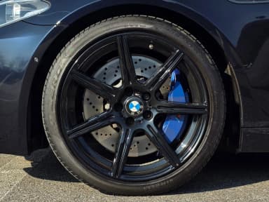 M5 (F10)