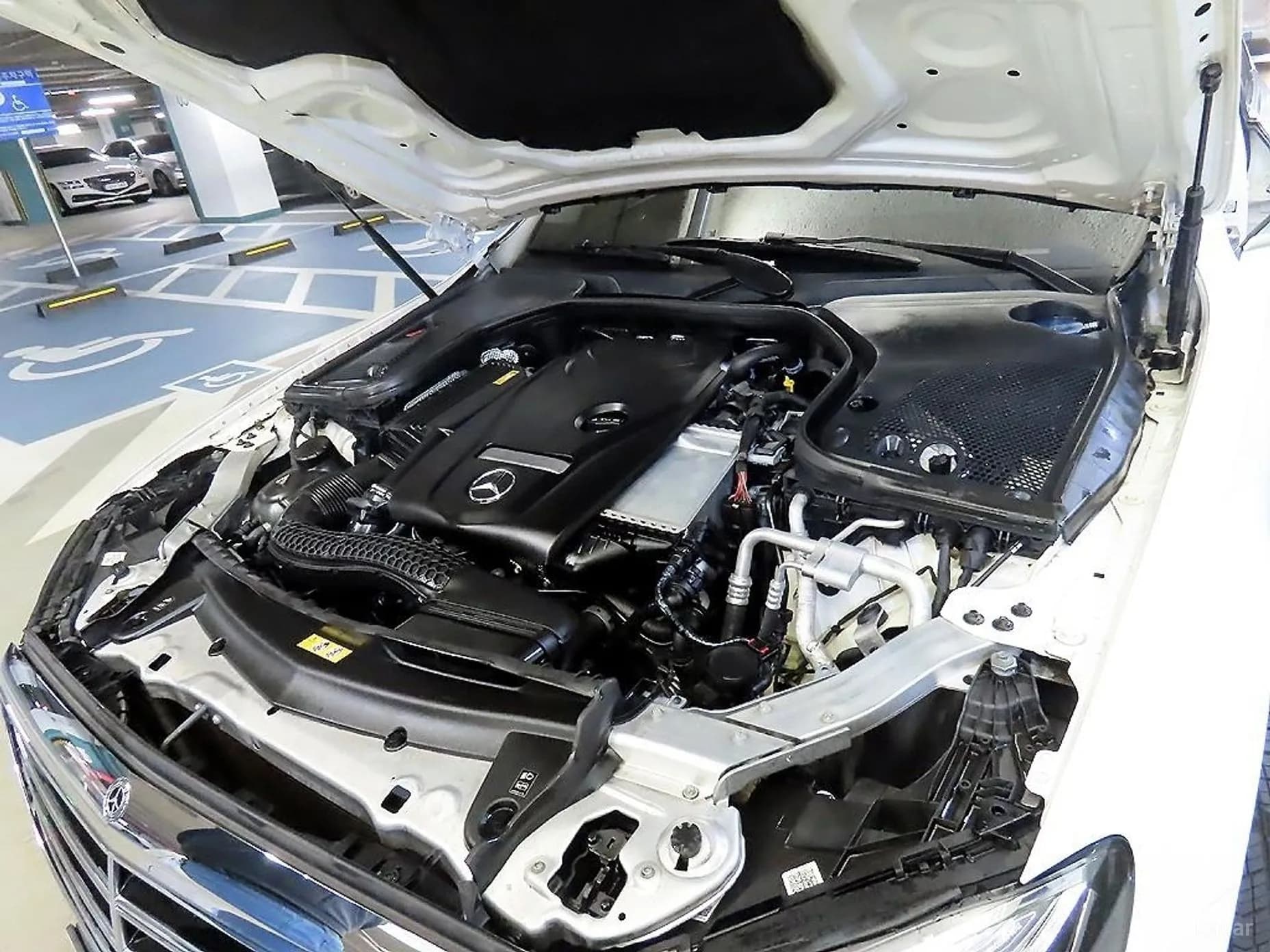 E-Class W213