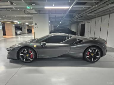 SF90 Spyder