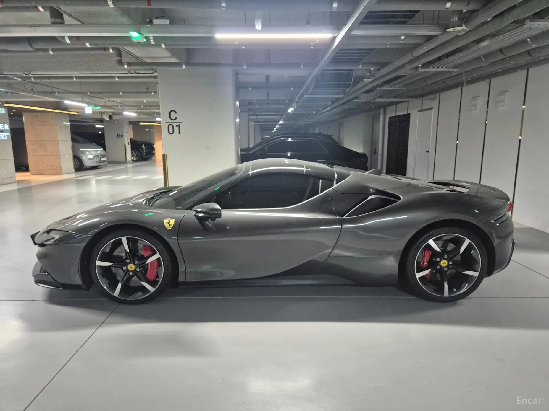 SF90 Spyder