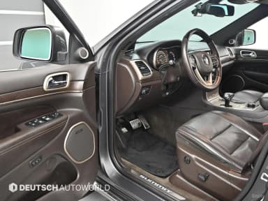 Grand Cherokee