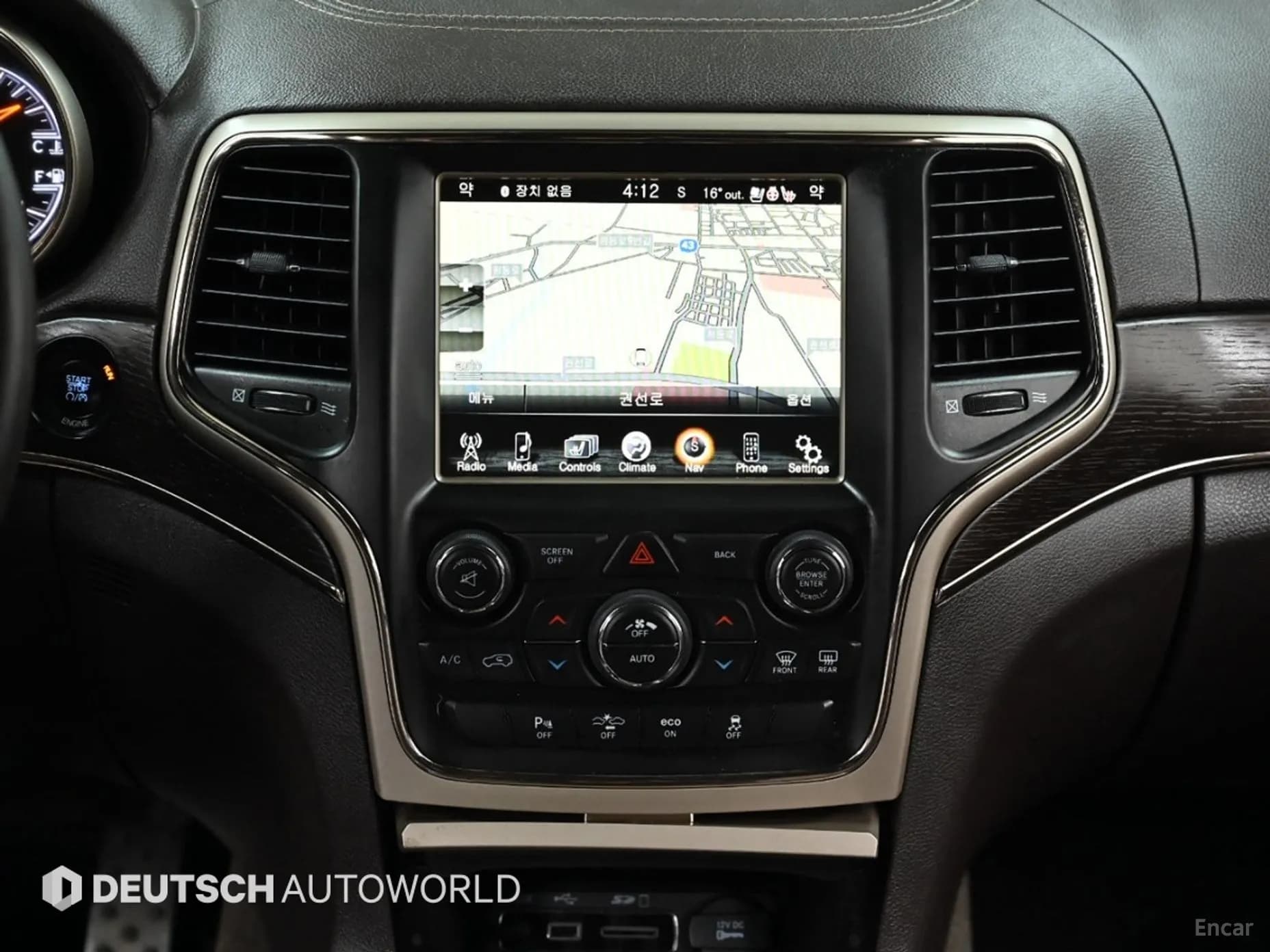 Grand Cherokee