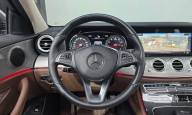 E-Class W213