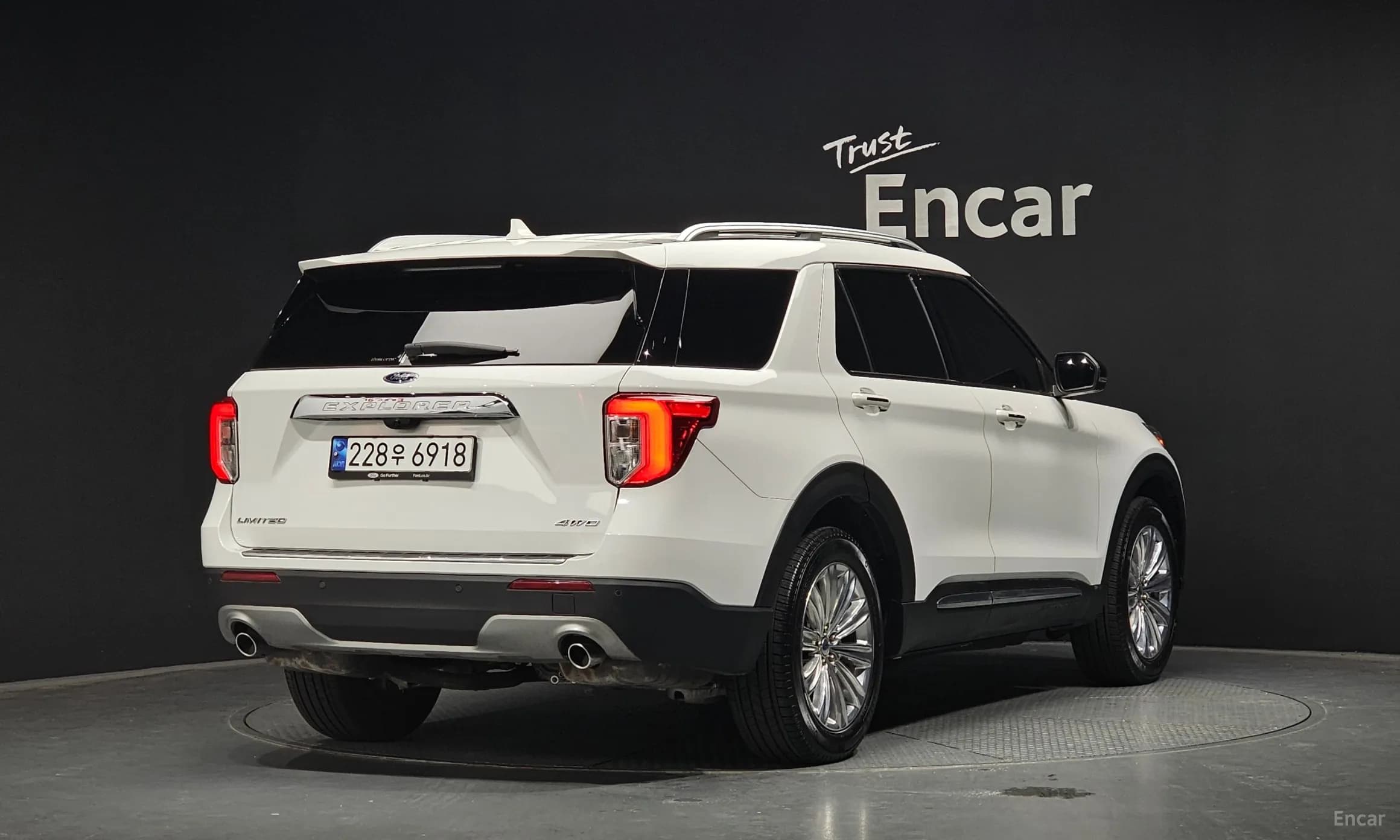 Explorer 6th Generation