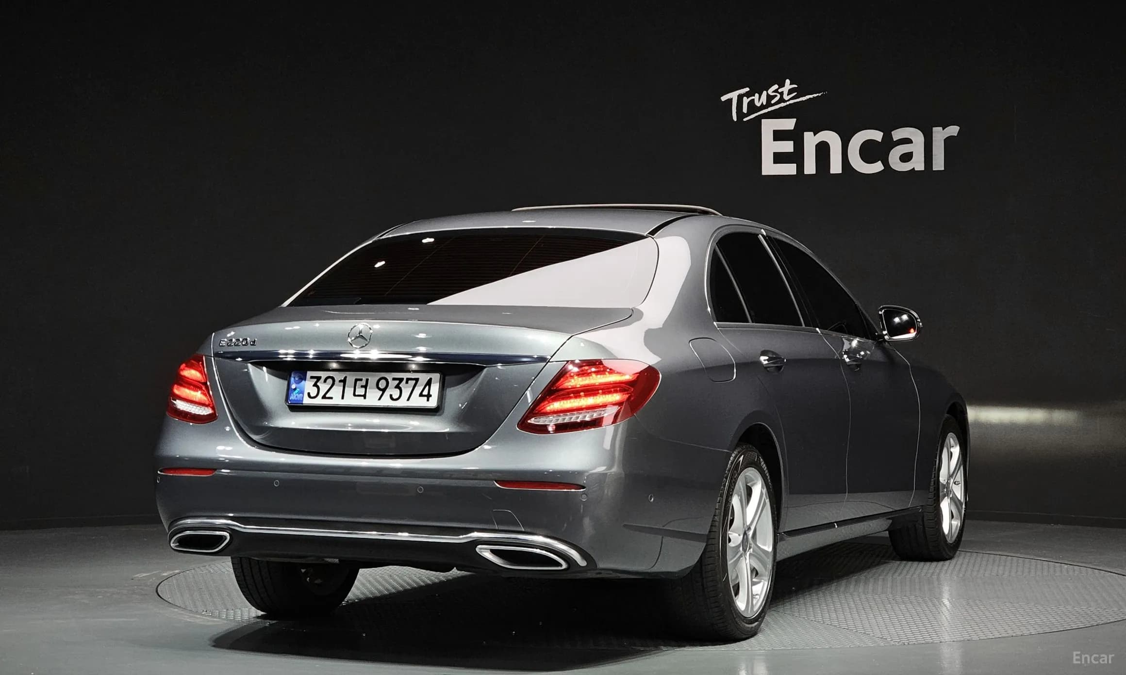 E-Class W213
