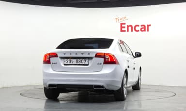 S60