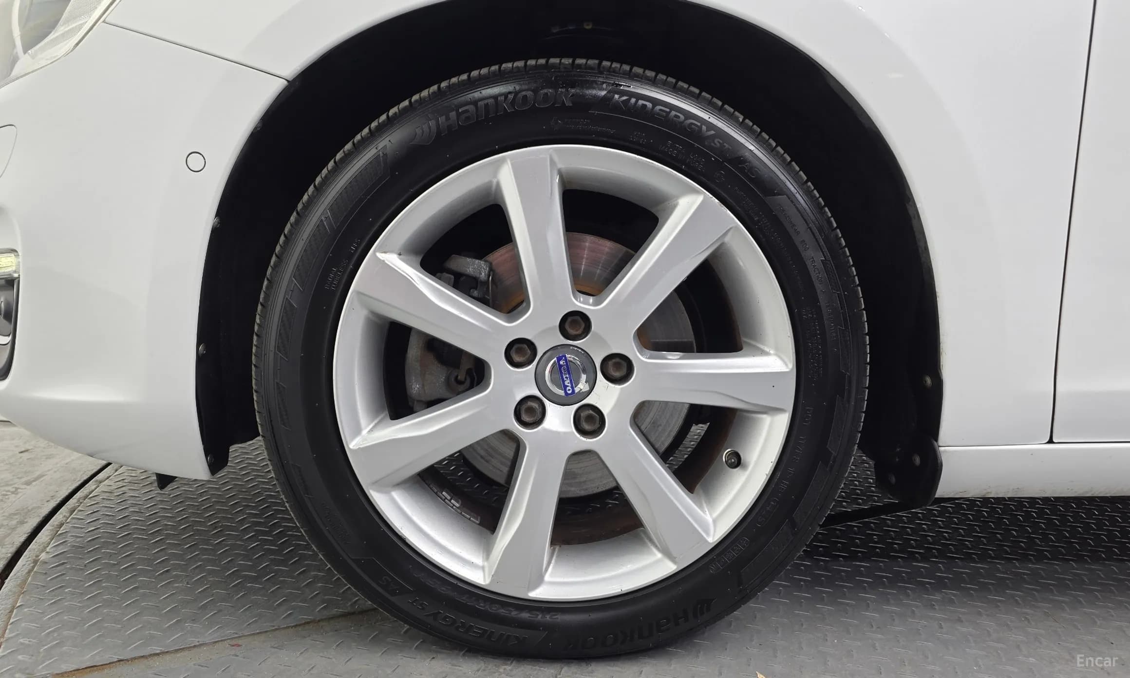 S60