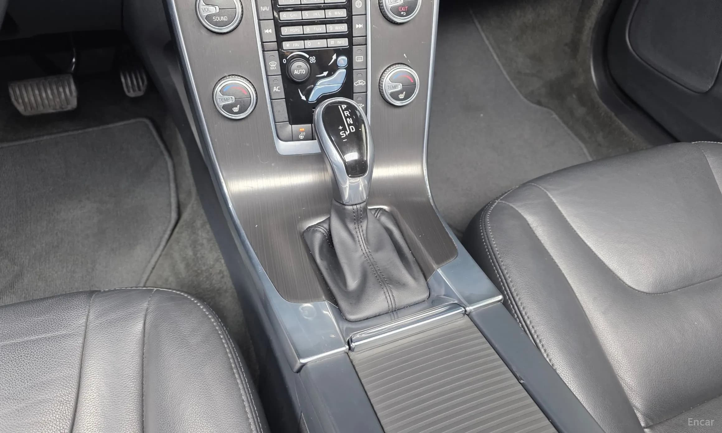 S60