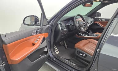 X7 (G07)