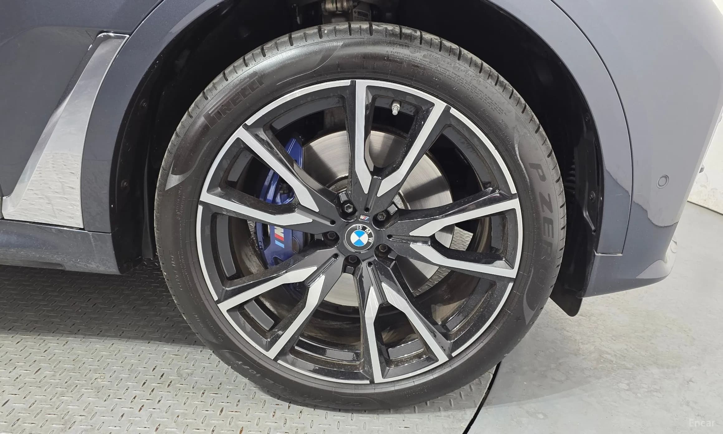 X7 (G07)