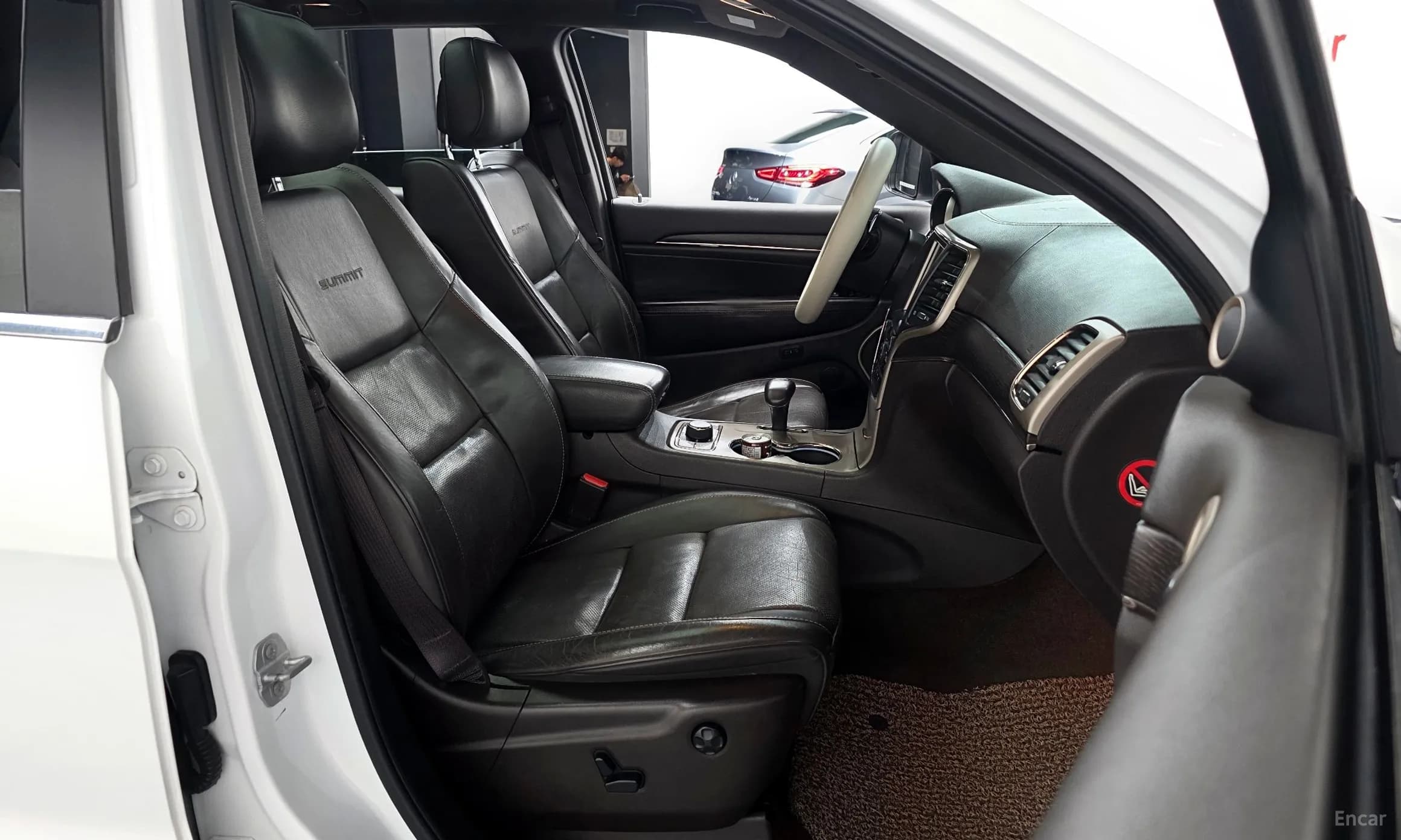 Grand Cherokee