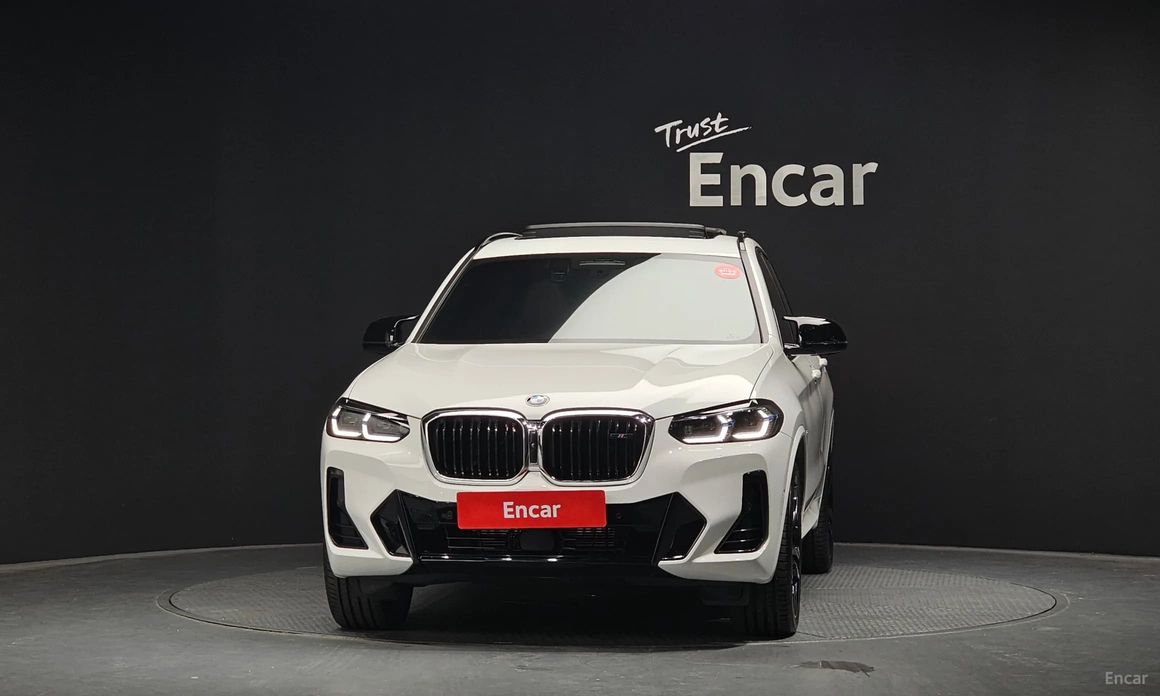 X3 (G01)
