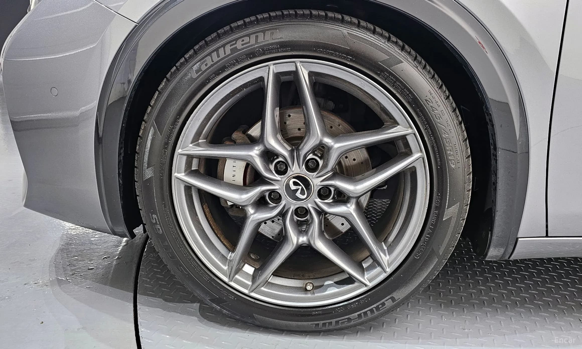 Q30