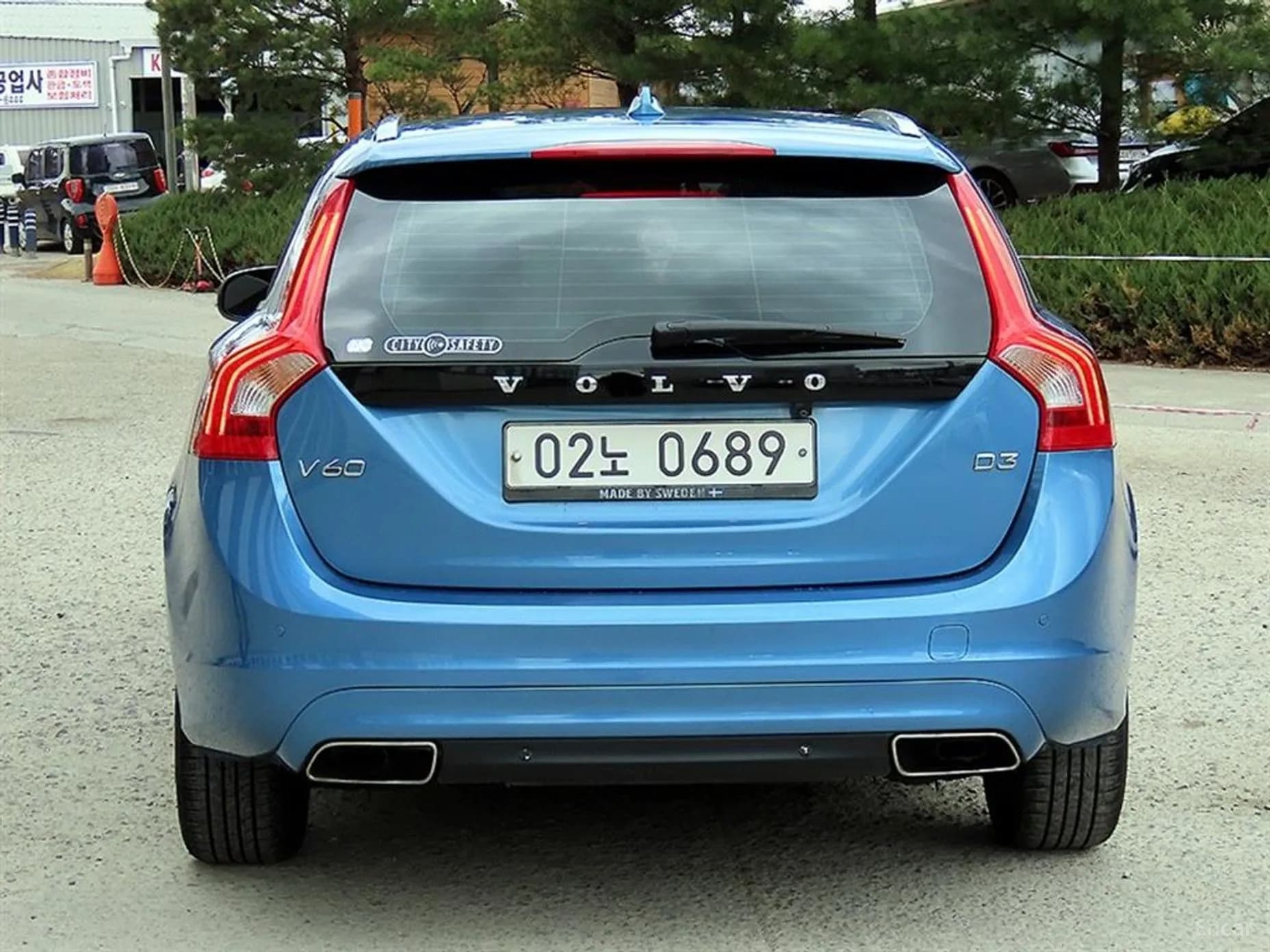 V60
