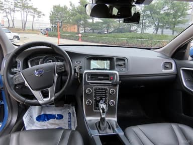V60