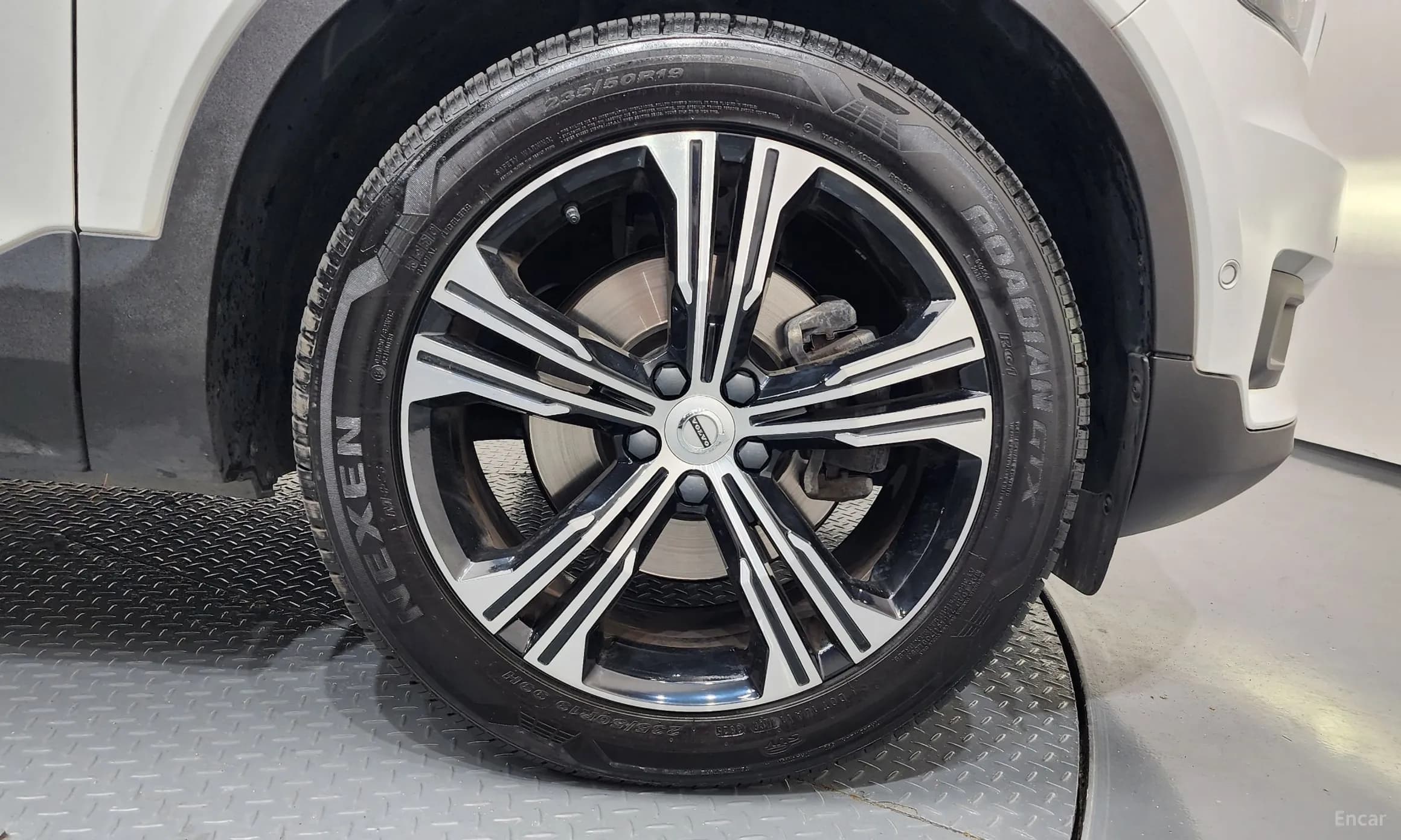 XC40