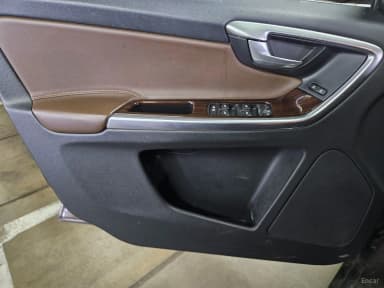 XC60