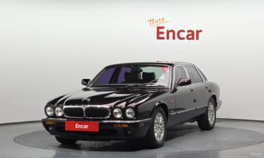 XJ-8