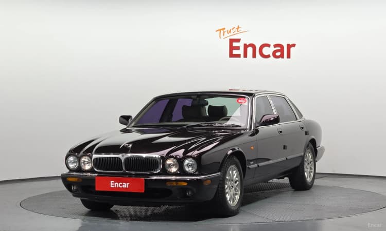 XJ-8