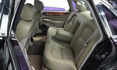 XJ-8