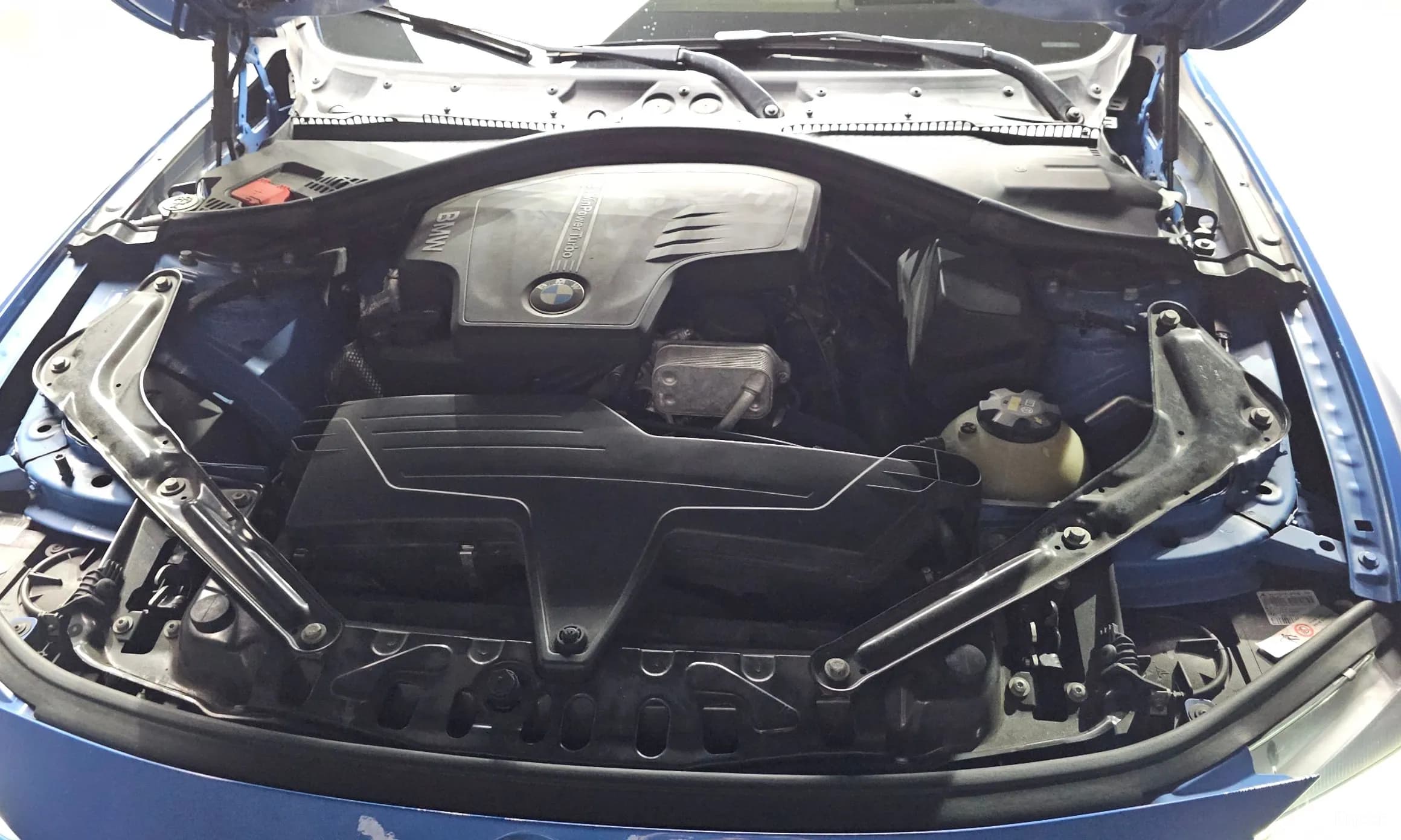 Series 4 (F32)