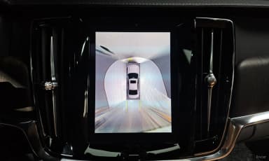 S90