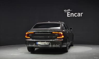 S90