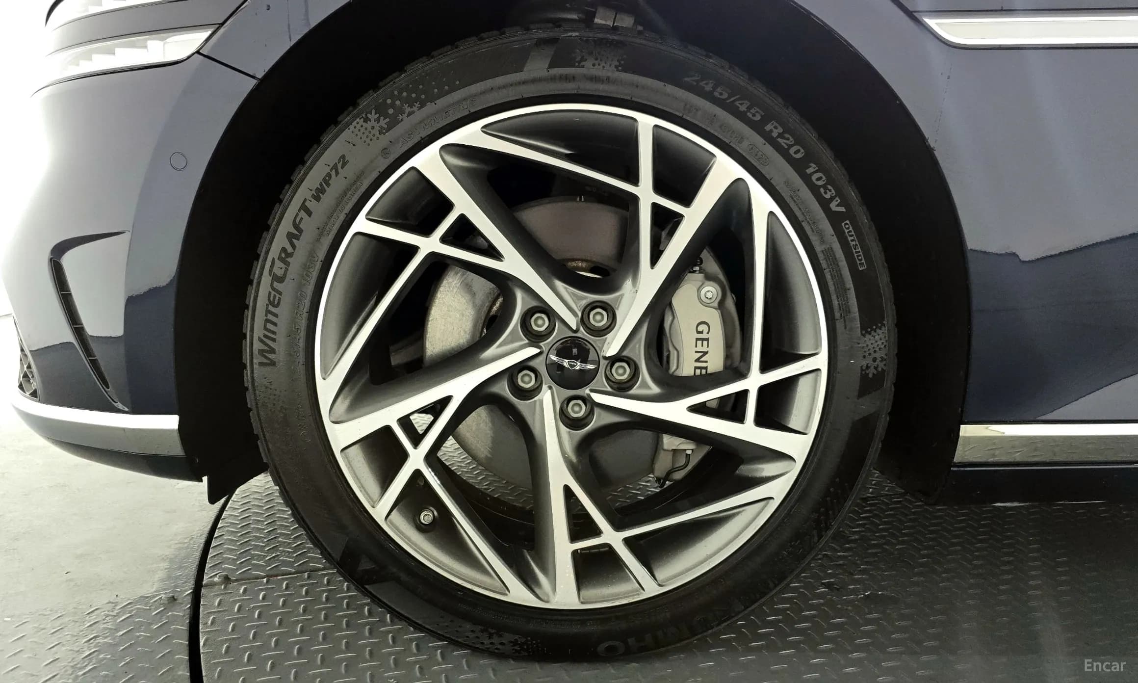 G90 (RS4)