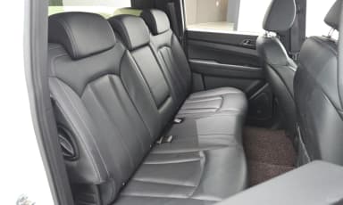 Rexton Sports Khan